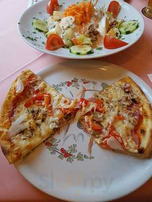 La Bella Vita Pizzeria & Pasta