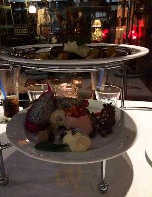 Aaliyah's Restaurant