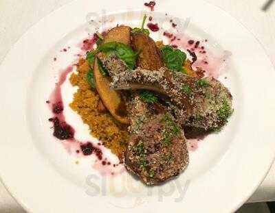 Aaliyah's Restaurant