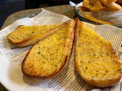 Matthew Flinders Hotel