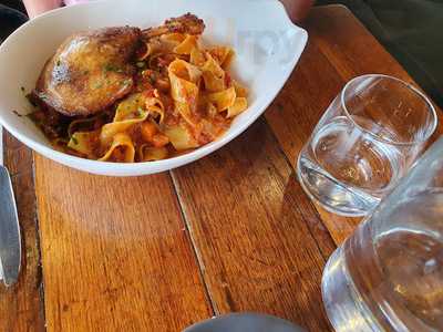 Little Wattlebird Cafe