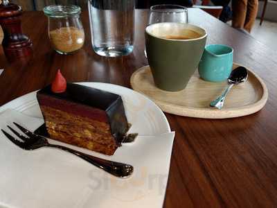 Little Wattlebird Cafe