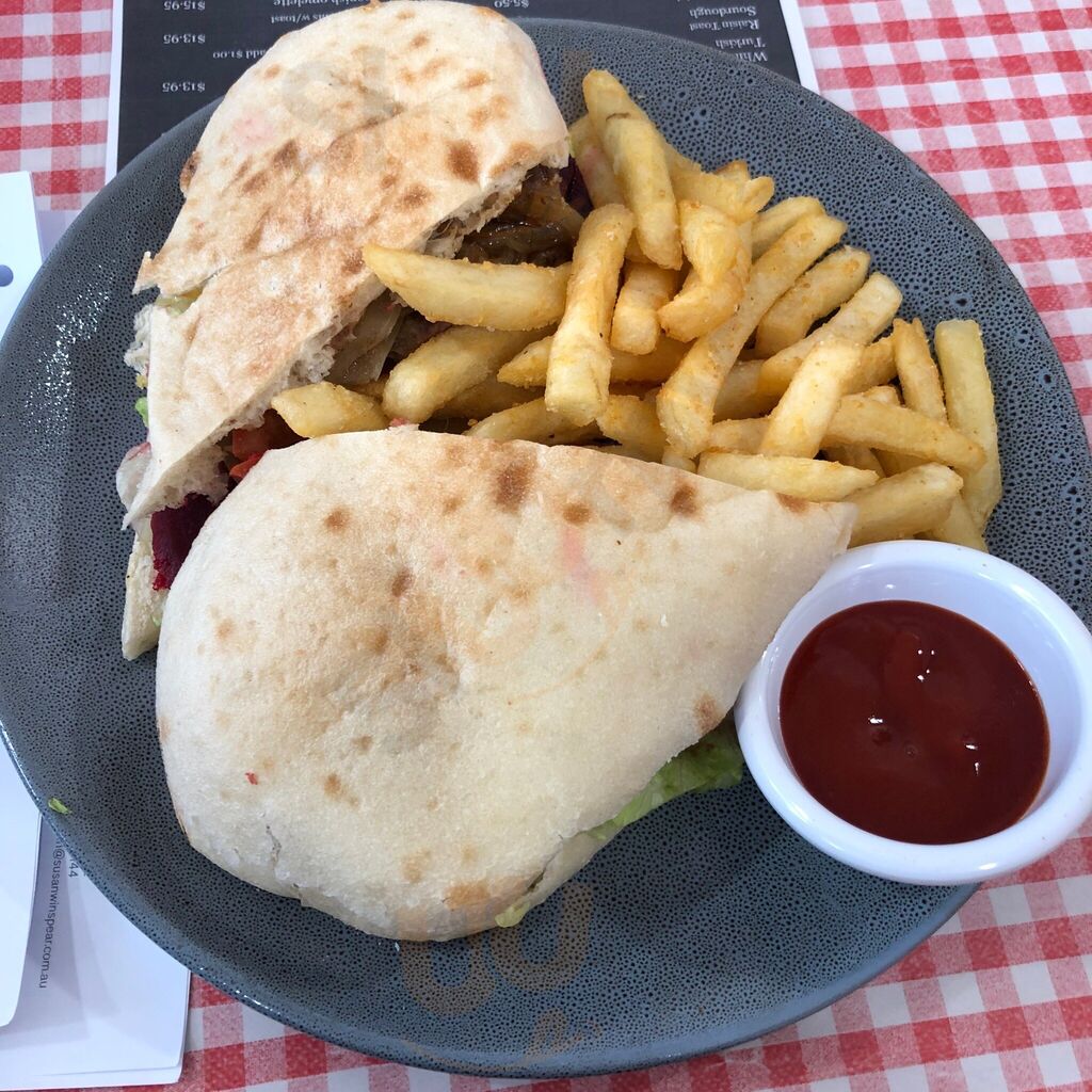 El Amore Cafe