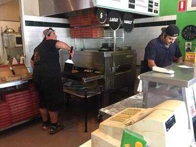 Hole In One Pizza & Pasta