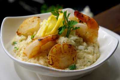 Charlie's Bar & Kitchen