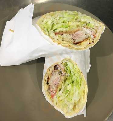 Zakis Fish And Grill