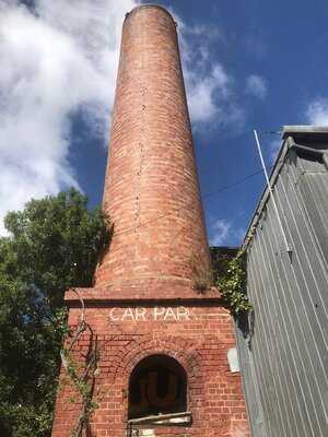 The Door Gallery Cafe