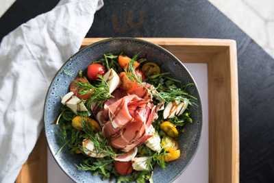 On The Beach, Hastings St