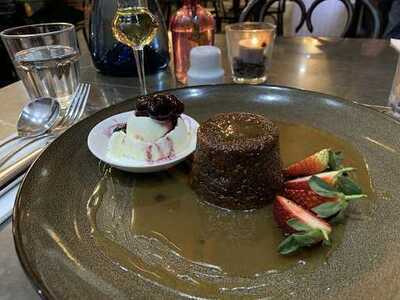 Benjamin's Patisserie