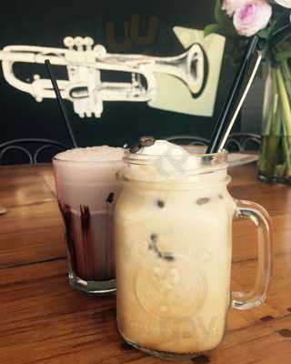 Benjamin's Patisserie