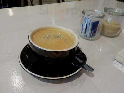 Benjamin's Patisserie