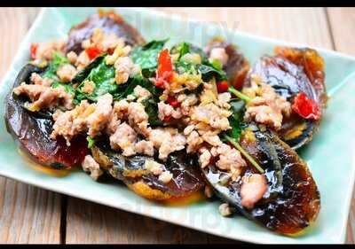 Basil Thai Cuisine And Hot Pot