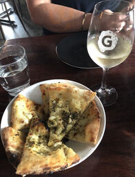 Golden Pizza