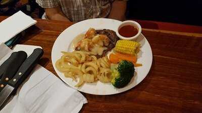 Hog’s Breath Casuarina