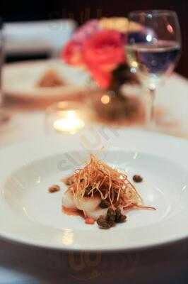 Clonny's On The Beach