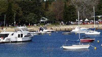 Clonny's On The Beach