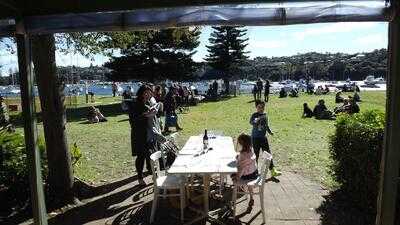 Clonny's On The Beach