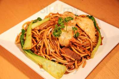 Rising Dragon Restaurant