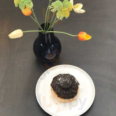 Goldeluck's Doughnuts Eastland