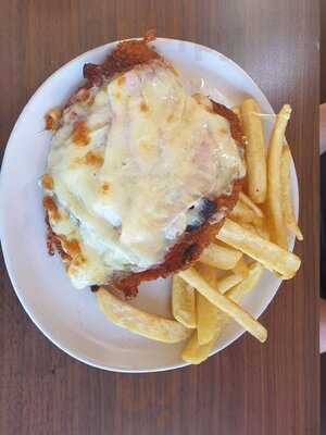 Harry's Schnitzel & Grill