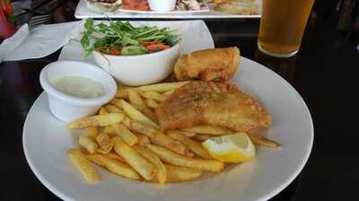 Coventry Seafood Bar & Grill