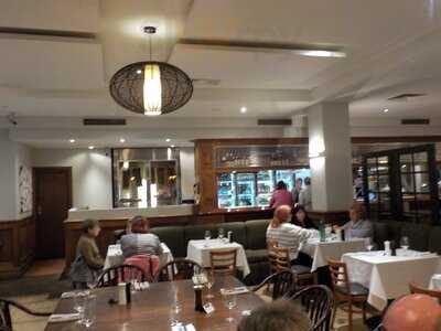 Werribee Racecourse Hotel