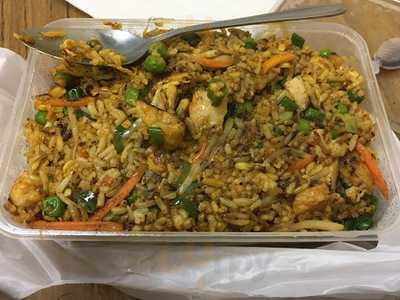 Noodle And Sushi Bar