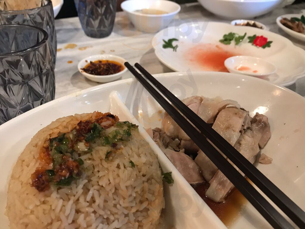 Secret Kitchen Noodles And Bbq