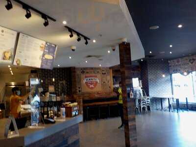 Schnitz Barkly Square