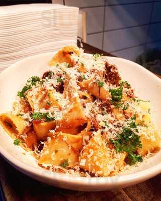 Overhear Coffee & Food