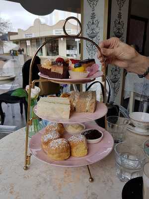 High Tea In Paris