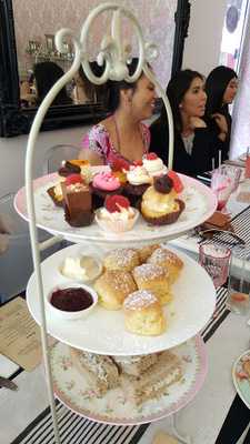 High Tea In Paris