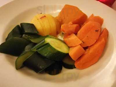 Angelo & Teresa Italian & Seafood Restaurant