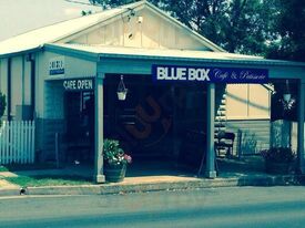 Blue Box Cafe' & Pattisserie
