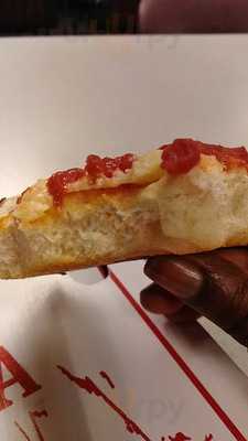 Caserta Pizza & Pasta