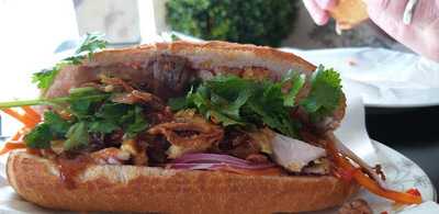 V N Rolls Bakery & Cafe