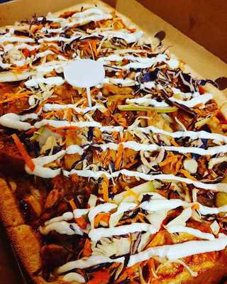 Crust Gourmet Pizza Bar