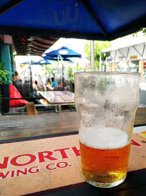 Giancarlo Cafe & Bar