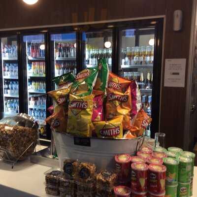 Giancarlo Cafe & Bar