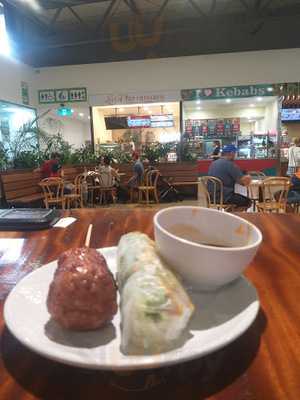 La Pho Vietnamese Coolalinga Central