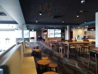 Brighton Beach Hotel