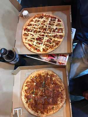 Crust Gourmet Pizza Bar Camberwell