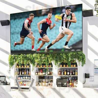 Marine Hotel Restaurant