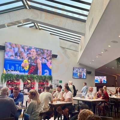 Marine Hotel Restaurant