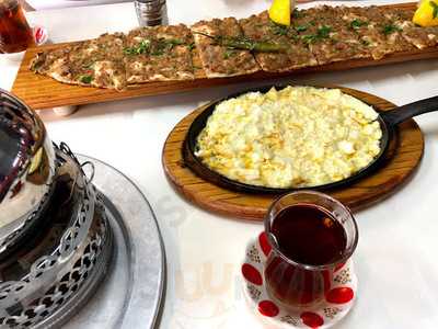 Coolaroo Chicken And Seafood