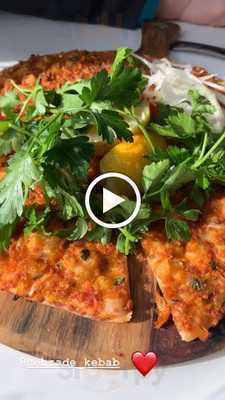 Coolaroo Chicken And Seafood