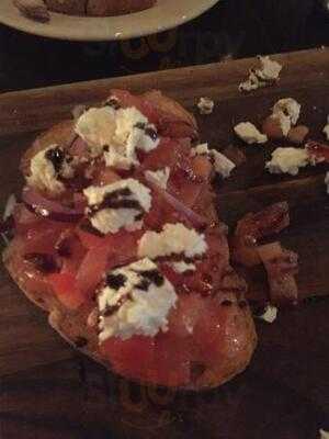 Concourse Restaurant And Bar