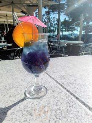 Bay View Bar And Grill