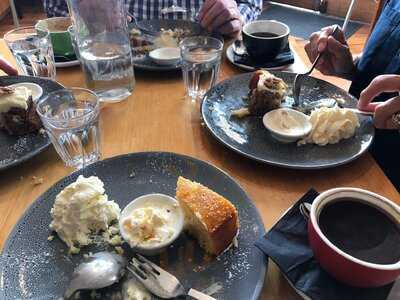 Ashmore On Bridge Street