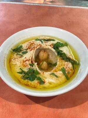 Maroush Lebanese Restaurant